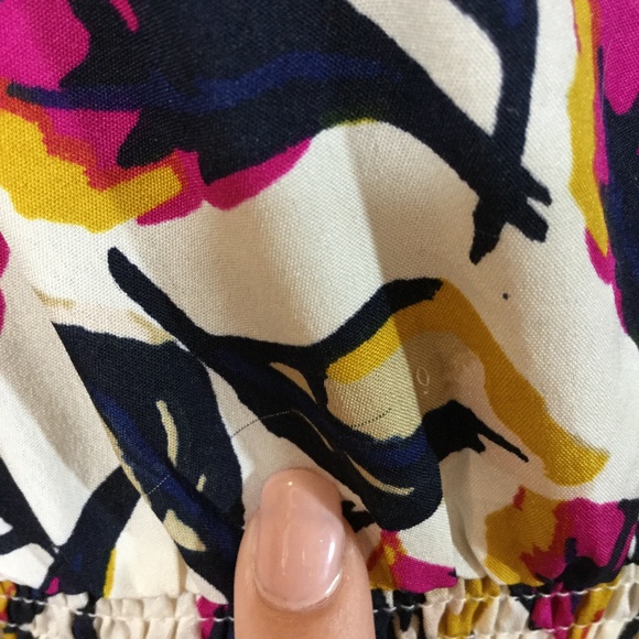 Banana Republic Leaf Print Peplum Top - Picture 5 of 6